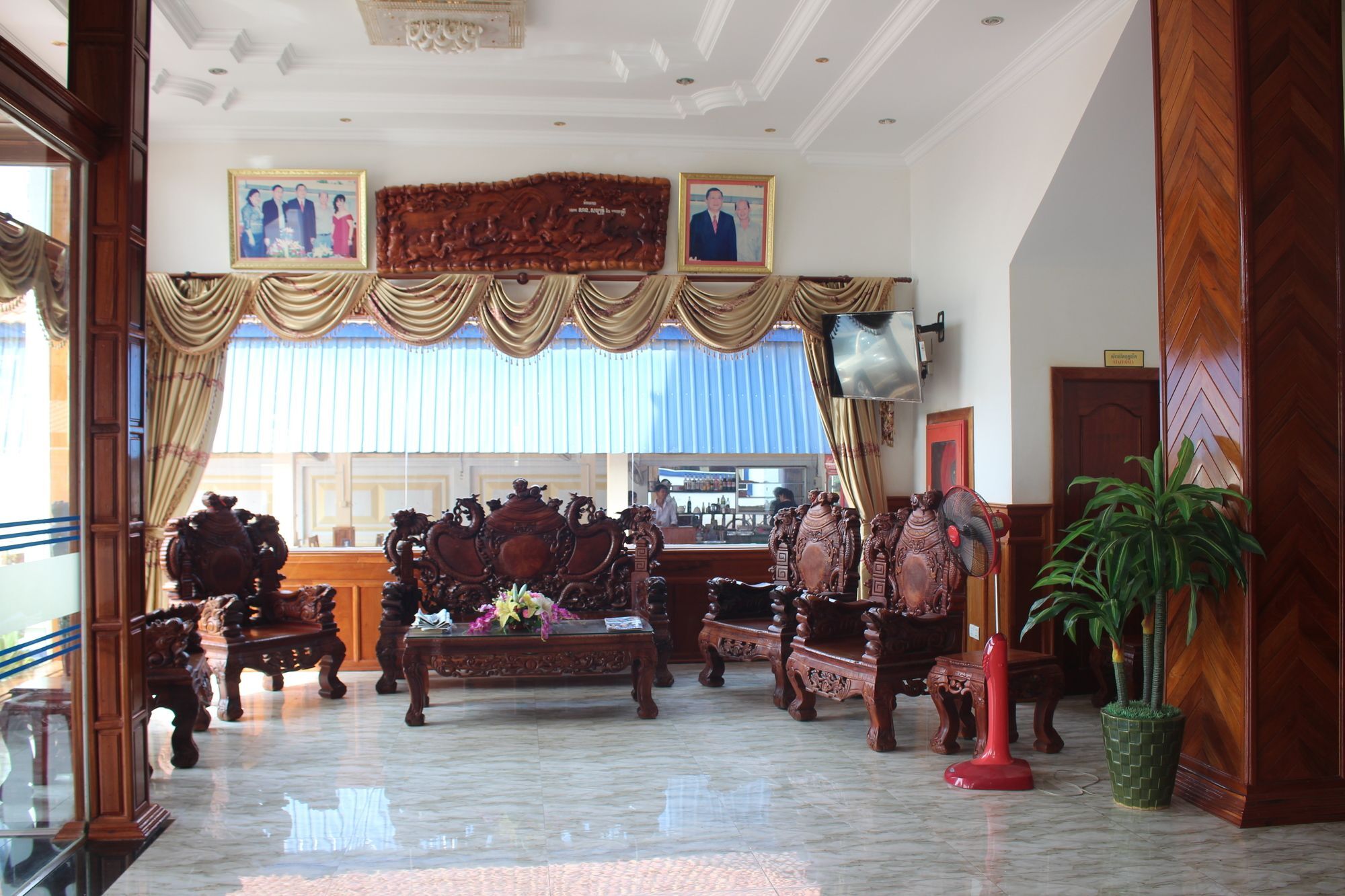 Emerald Bb Battambang Hotel Екстериор снимка